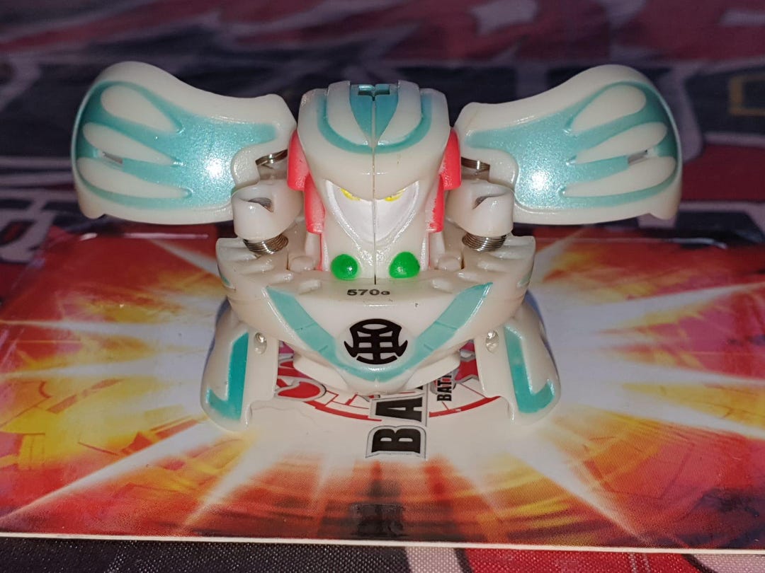 BAKUGAN Wavern B2 370g Gray Haos BATTLE BRAWLERS Plus Random Card *READ