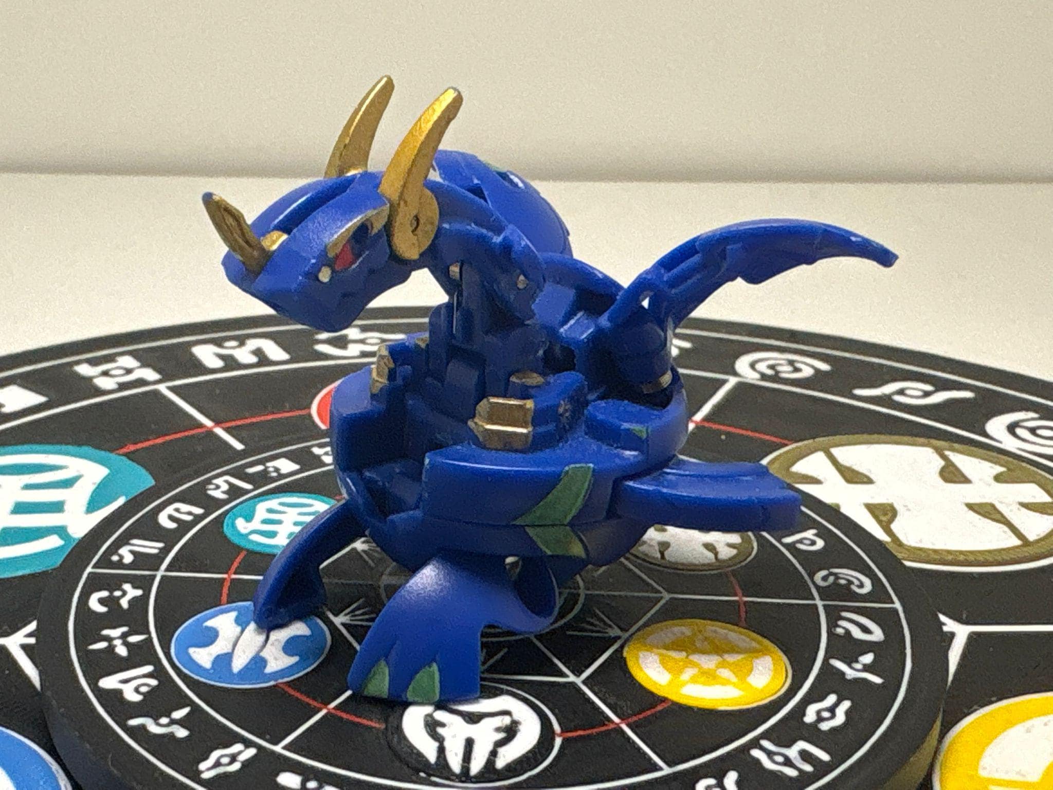 爆丸 ネオ ドラゴノイド 650g ブルーアクオス レア バトルブローラーズ