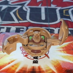 Bakugan Battle Brawlers Tan Subterra Gorem 530g RARE - Fast Shipping
