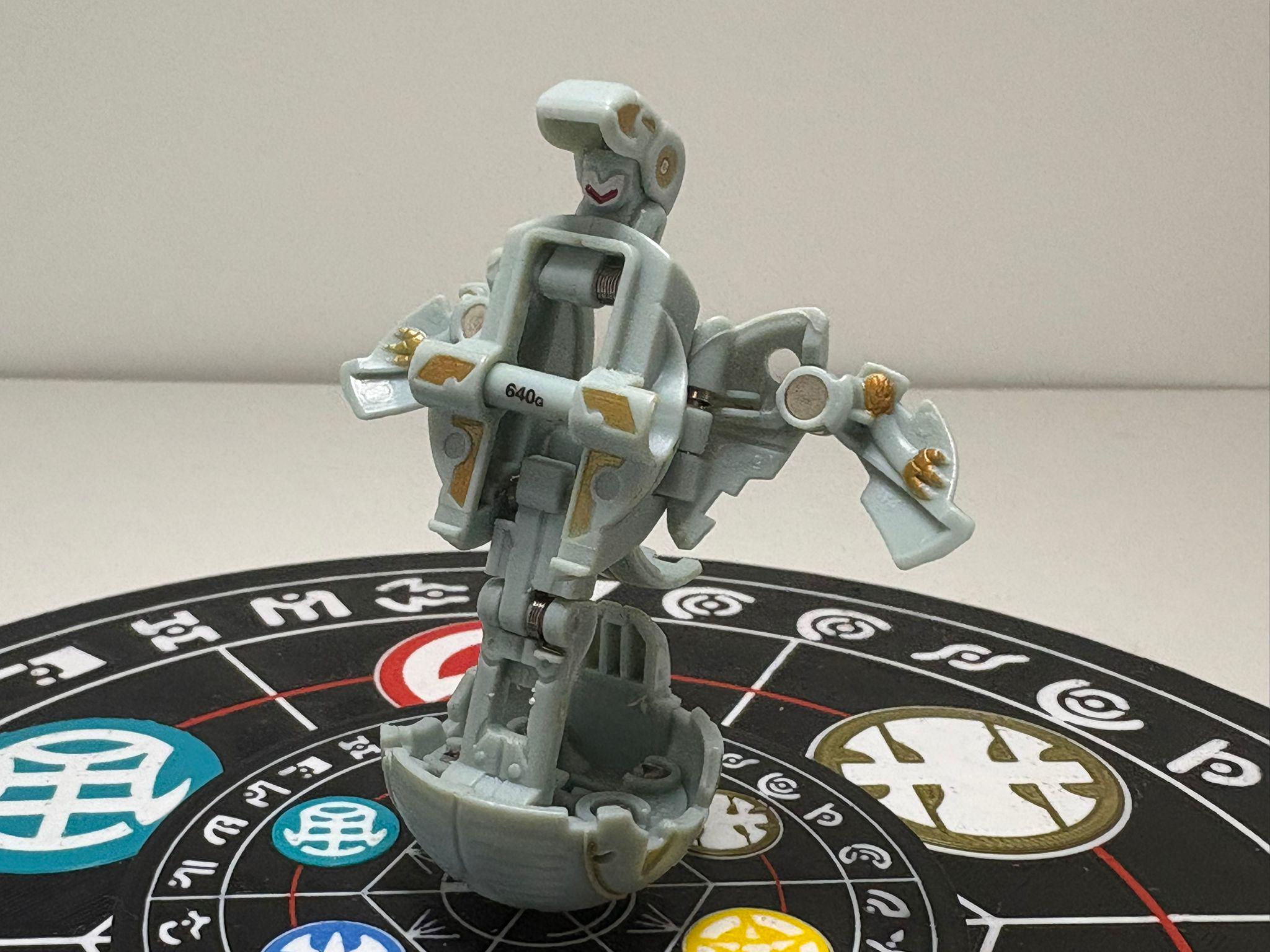 Bakugan Mega Brontes 640g Gray Haos Rare Battle Brawlers - Fast