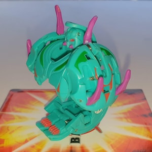 Bakugan Hylash Ventus Green  Darkus Subterra Pyrus Aquos Trap New Vestroia Battle Brawlers