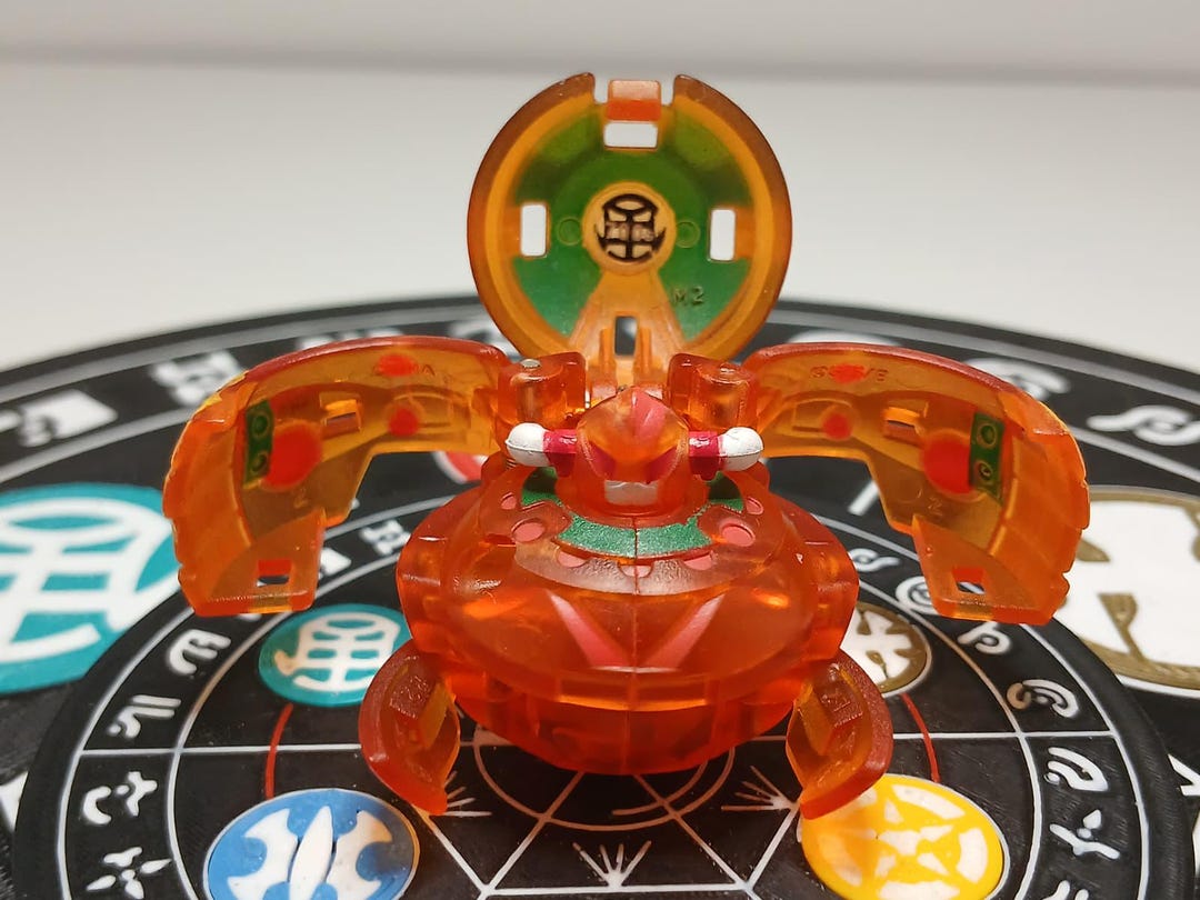 Bakugan Shadow Vulcan Bakusolar Ventus Translucent 700g - Fast