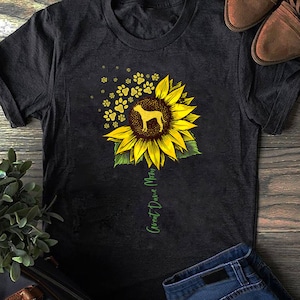 Great Dane Mom Sunflower Great Dane Lover Gifts Dog Mom Mama - Great Dane Christmas, Great Dane gifts, Great Dane sweatshirt, Great Dane mom