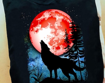 Wolf Howls Red Blood Moon Galaxy Star Night Wolf T Shirt - Wolf T Shirt - Wolf Tee - Wolf Tee, Animal Lover Gift, Wolf Lover, Wolf Gifts