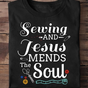 Sewing Jesus Quilting Needle Sewing And Quilting T Shirt, Gift For Quilter, Quilting Humor Shirt, Sewing Lover
