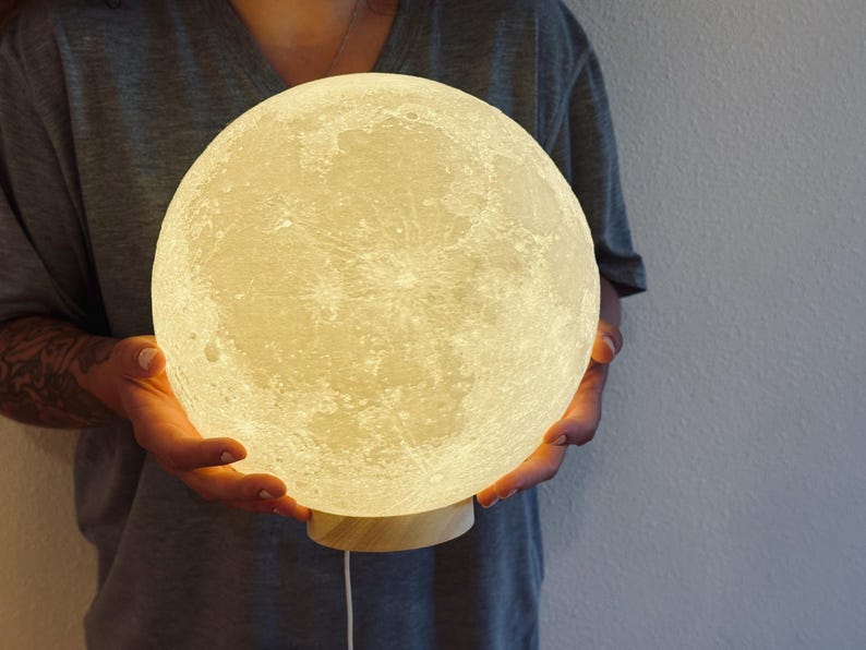 Lampe lune géante 25 cm XL - Données NASA - texturé - lithophane lunaire - fabriquée aux États-Unis image 6