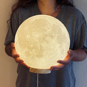 Lampe lune géante 25 cm XL - Données NASA - texturé - lithophane lunaire - fabriquée aux États-Unis image 4