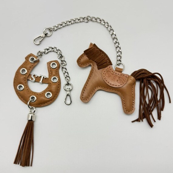 Leder Schlüsselanhänger Mit Pferd, Handgefertigter Schlüsselanhänger Aus Naturleder