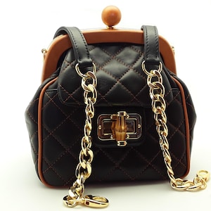Bolso de mano de piel auténtica hecho a mano con cierre de beso: cartera acolchada de estilo retro, bandolera pequeña y bolso de hombro: regalo de lujo para ella o para mamá