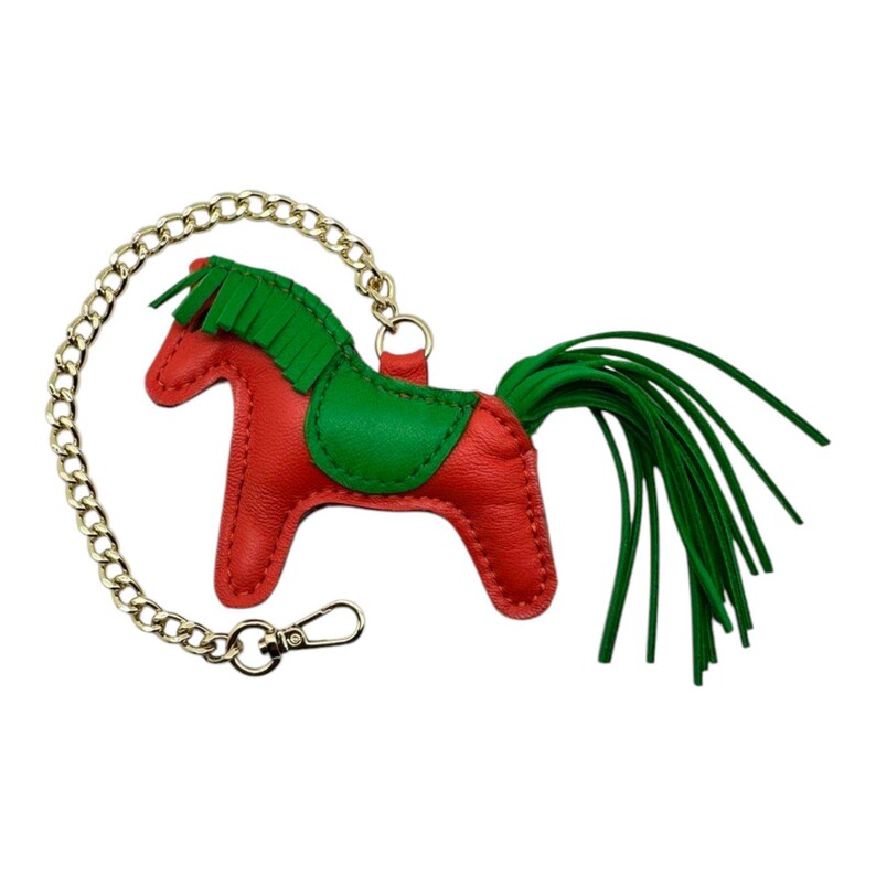 Adorno de cuero con forma de caballo para bolso – Adorno artesanal para bolso, adorno de caballo de la suerte, regalo para novia, regalo del Día de la Madre, accesorios de cuero y llavero Red/Green