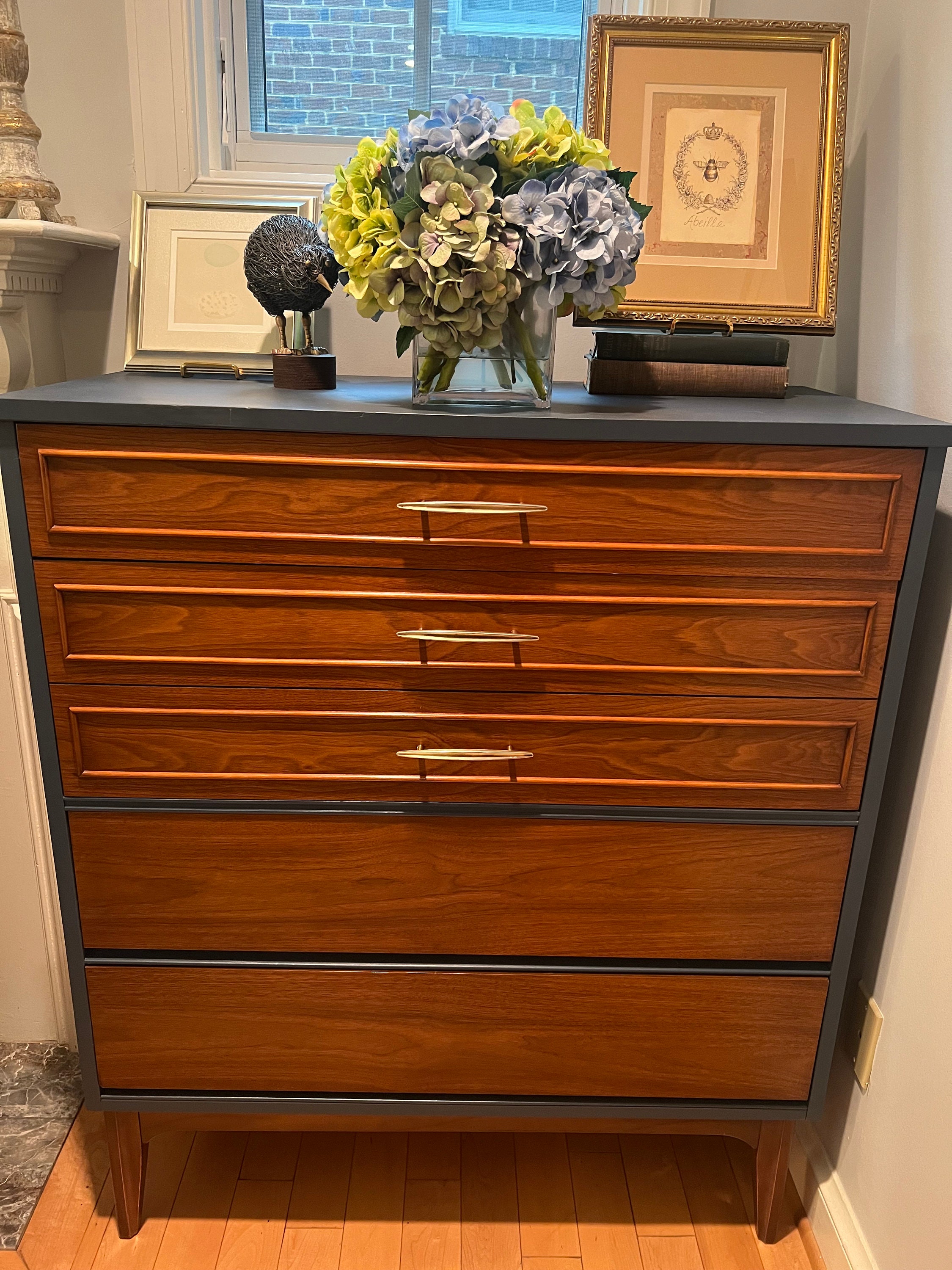 Vintage Dixie MCM Dresser - Etsy Vintage Dixie MCM Dresser - Etsy