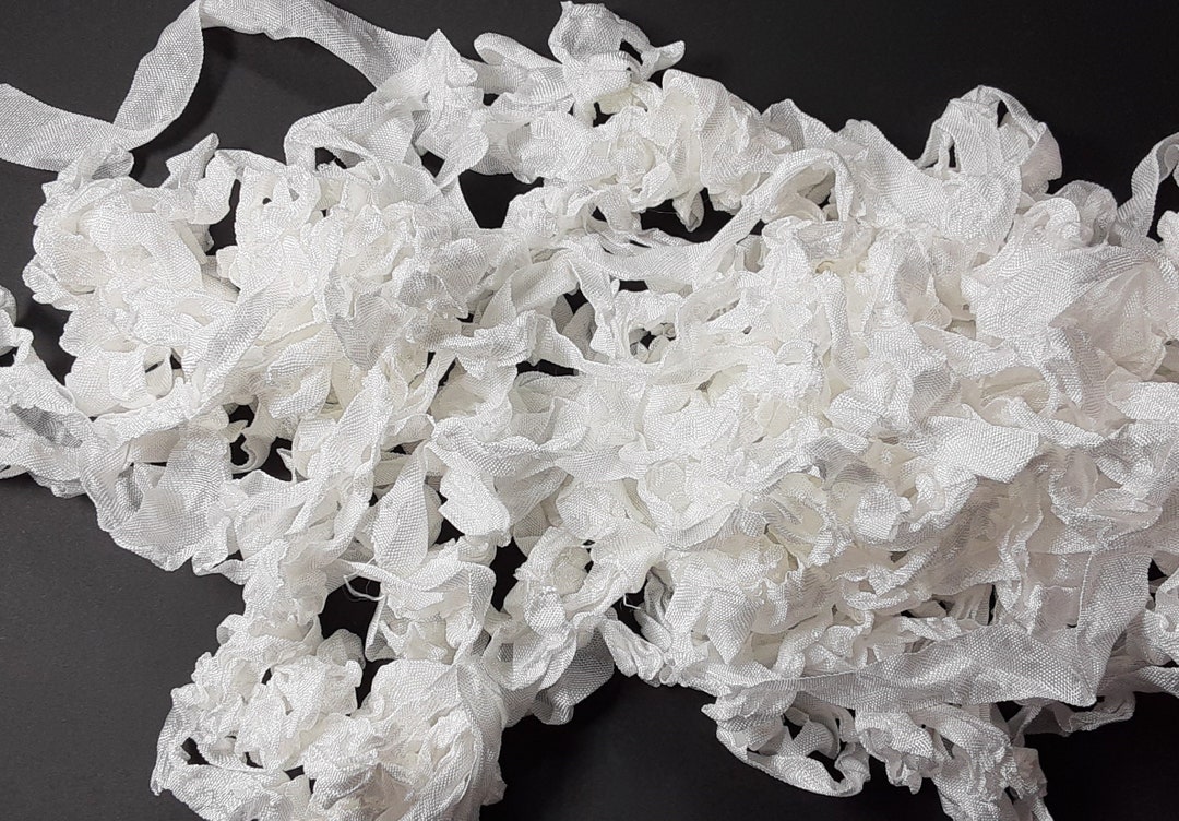 Just White Shabby Chic Vintage Rustic RIBBON Crinkled Style Seam ...