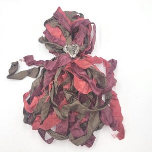 Vintage Button Moody Romance Distressed Bundle Collection set of Three Shabby Chic RIBBON crinkled seam binding - 12 Yards rayon bild 1