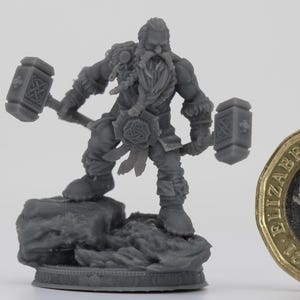 Dwarf Barbarian Miniature: Dual Hammers, D&D, Pathfinder, Frostgrave, 32mm