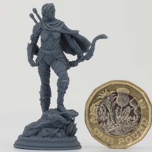 Virana, Cazadora de Engendros Infernales: Miniatura de resina 3D - D&D, Pathfinder (32 mm/75 mm)