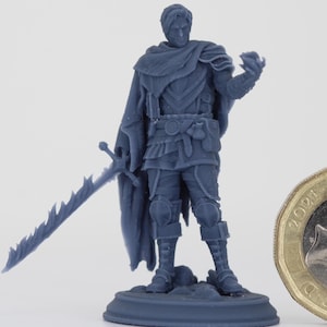 Henry, Human Fighter Spellsword Miniature: D&D, Pathfinder, Frostgrave, 3D Resin (32mm)