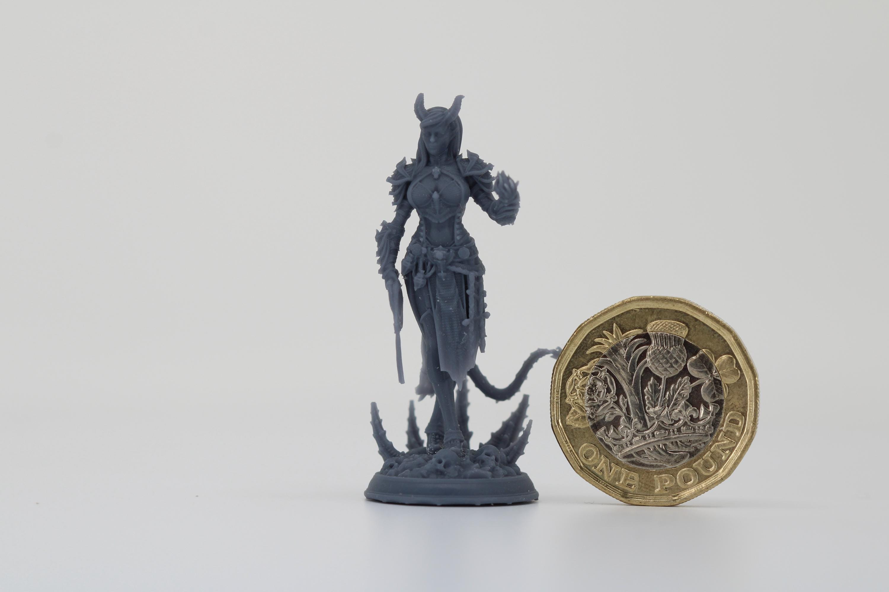 Female Tiefling Warlock | Fiend | Sorcerer | 3D Printed Dnd Miniature ...