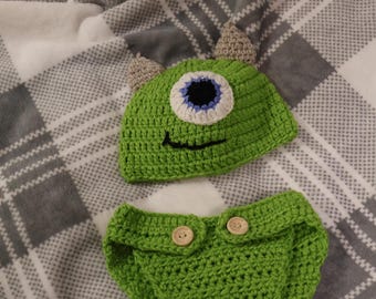 Halloween Handmade Mike Wazowski Crochet Outfit: Newborn Photo Prop