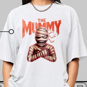 Retro Mummy Graphic Tee: Classic Horror Movie Shirt