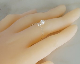 Chain Ring, Sterling Silver, Freshwater Pearl