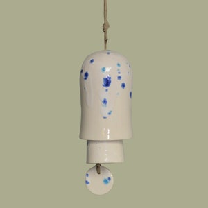 Rounded Ceramic Small Stack Wind Bell Wind Chime - White with Royal Blue and Aqua