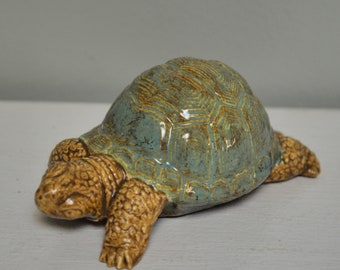 Ceramic Box Turtle "Moving On"