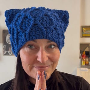 Crochet PATTERN PDF Cat ears Cabled Beanie  | Kitty Hat beanie | Cat ear beanie | Women&#39;s beanie | blue cabled beanie