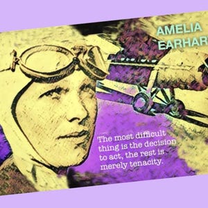 Postal de AMELIA EARHART - Cita sobre la tenacidad