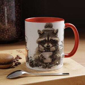 Acogedora taza de café navideña con forma de mapache. Lindo regalo para amantes de los animales. Perfecta para decoración navideña e invernal. Vasos festivos para chocolate caliente.