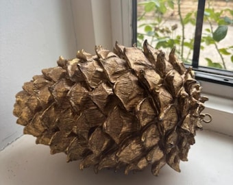 Medium Gold Decorative Pinecone