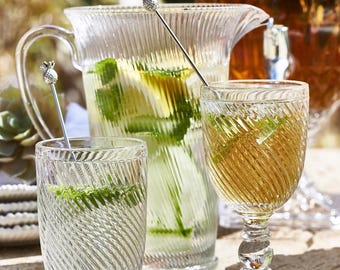 Set of 4 Ribbed Tall Glasses