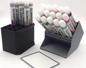 AKペイントマーカー用傾斜ホルダー（取り外し可能なパレットと滑り止め脚付き）V2