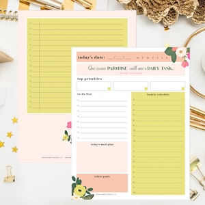 Daily Task notepad. Saint Gianna Daily notepad. Catholic Gift notepad. Hostess gift. Christmas gift. Inspirational daily notepad.