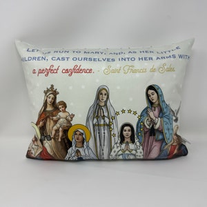 Let us run to Mary pillow. Our lady Marian Pillow. Baptism Gift. Children's & Nursery Decor, Christian Catholic Gift. First Communion Gift.