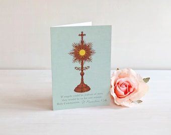 First Communion Folded Note Cards. Jesus with Eucharist folded Notecard. Catholic gift. First communion. First Communion Gift.