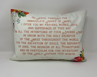 Morning Offering to the Sacred Heart pillow. Children's pillow. Christian Catholic Gift. First Communion Gift. Morning Offering pillow