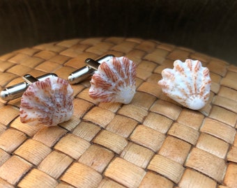 Kittens Paw Sea Shell Cuff Links and Tie Tack Set