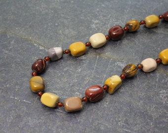 Mookaite Necklace, Mookaite Nugget Carnelian Beads, Mookaite Jewelry, Mookaite Beaded Necklace, Antique Brass, Mookaite Jasper Necklace