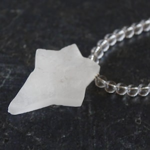 Rock Crystal Star Necklace, Rock Crystal Jewelry, Rough Rock Crystal Pendant, White Rock Crystal Necklace, Star Jewelry, Star Pendant Beaded