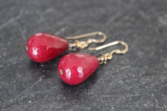 Ruby jade jewellery deals