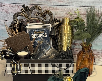 Cocktail lover  Bar Set gift , Mixology Recipes, Shaker, Martini Glass