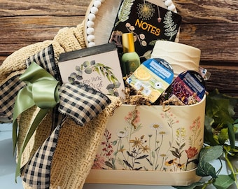 Caja de regalo Wildflower para mamá / Manta acogedora, calentador de velas Yankee Candle, cesta de autocuidado