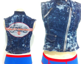 Old School  Vest size Small 7-8 Women