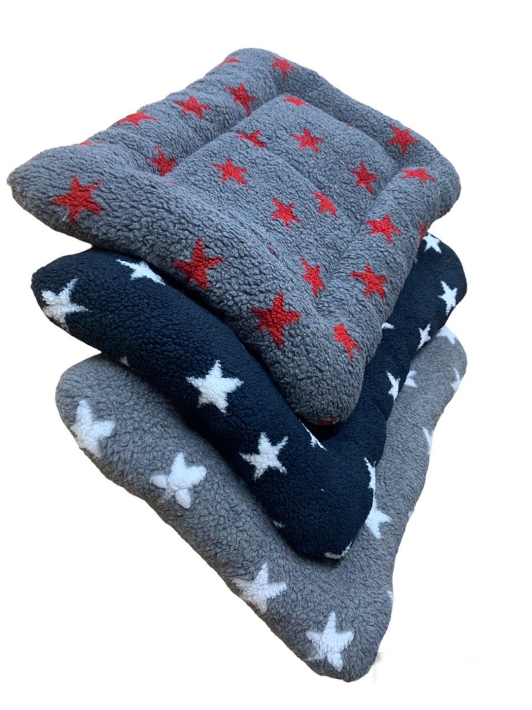 View of Cosy Padded Dog Bed, Crate / Mat Liner, Blown Fibre Surround - Many ...
