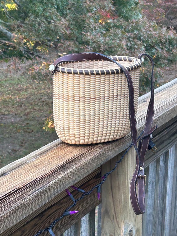 手編みナンタケットバスケット：レザーストラップ付き9インチトート
