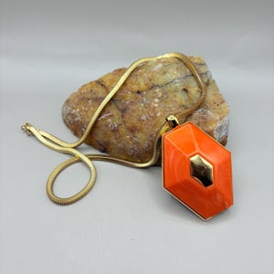 Vintage Lanvin Two-tone Reversible Lucite Coral And Black Large Pendant Necklace Gold Tone 1970 Retro Style