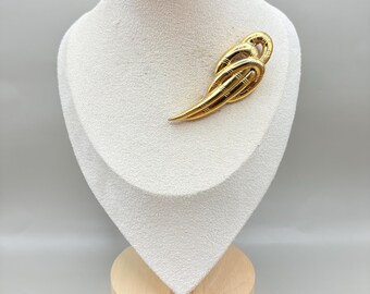 Vintage Givenchy Gold Tone Knot Brooch – 1980s Sculptural Designer