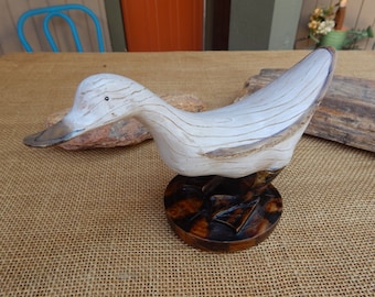 Wood Look Duck Figurine  /  White Washed Composite Wood Look Duck  /  Friendly Duck Figurine /  4 3/4" Tall ~ 7 1/2" Wide Waterfowl Figurine