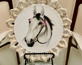 Vintage made in Japan bord met portret paard 8 inch | Decoratief porseleinen wandbord paard | Paardensporthuisdecor met veterrand