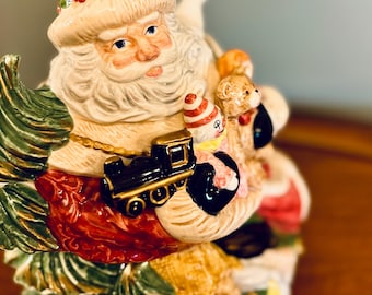 Christmas Decor for Holiday Kitchen | Vintage Fitz and Floyd Olde World Santa Cookie Jar